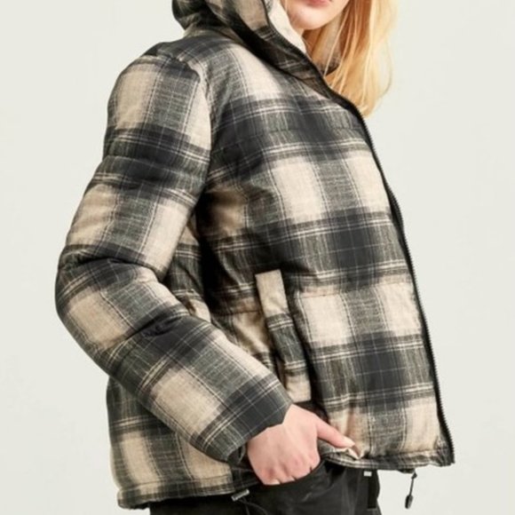 Boundless North Perfect Plaid Puffer Jacket Black Tan S NWT - Picture 14 of 15